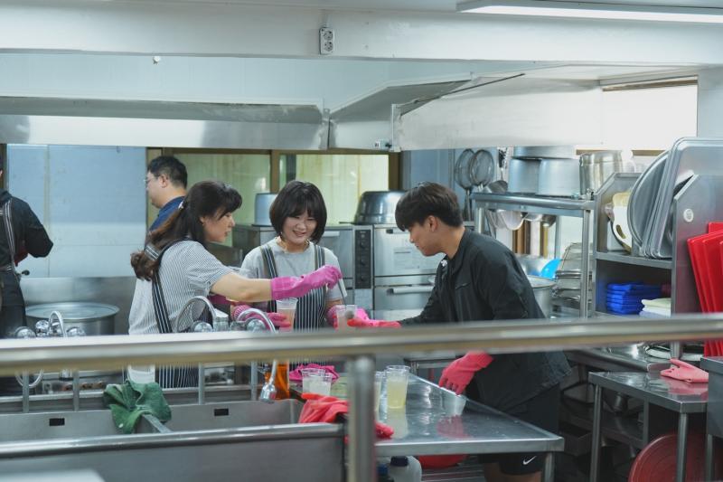 중고등부의 섬김-93